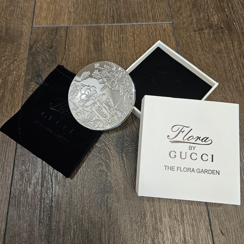 NIB Gucci Flora Silver Compact Mirror